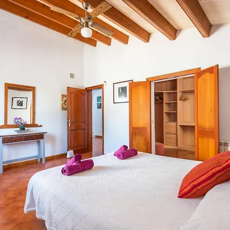 Pons Valls 4 Bedroom Villa, Ciutadella 빌라 사 칼레타